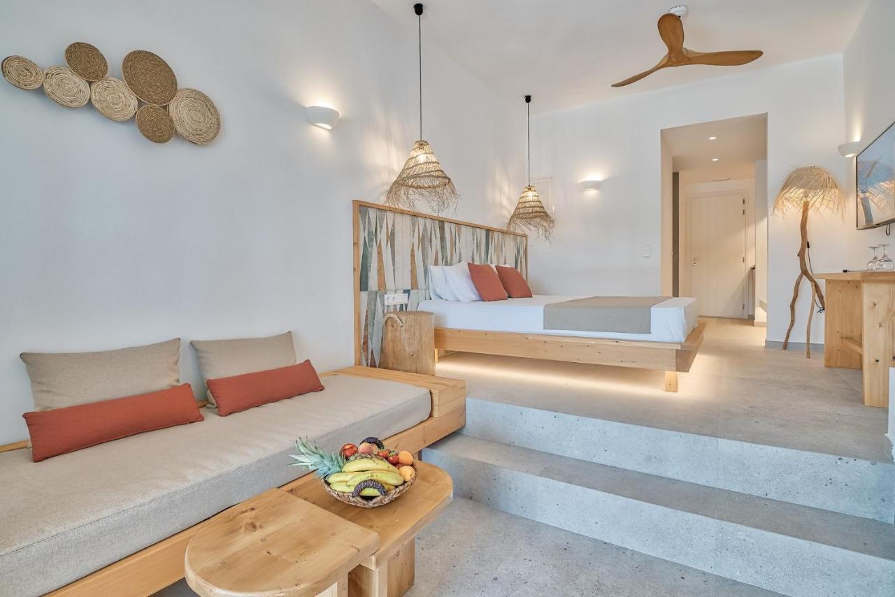 Marinatou Suites Antiparos Town Exteriör bild