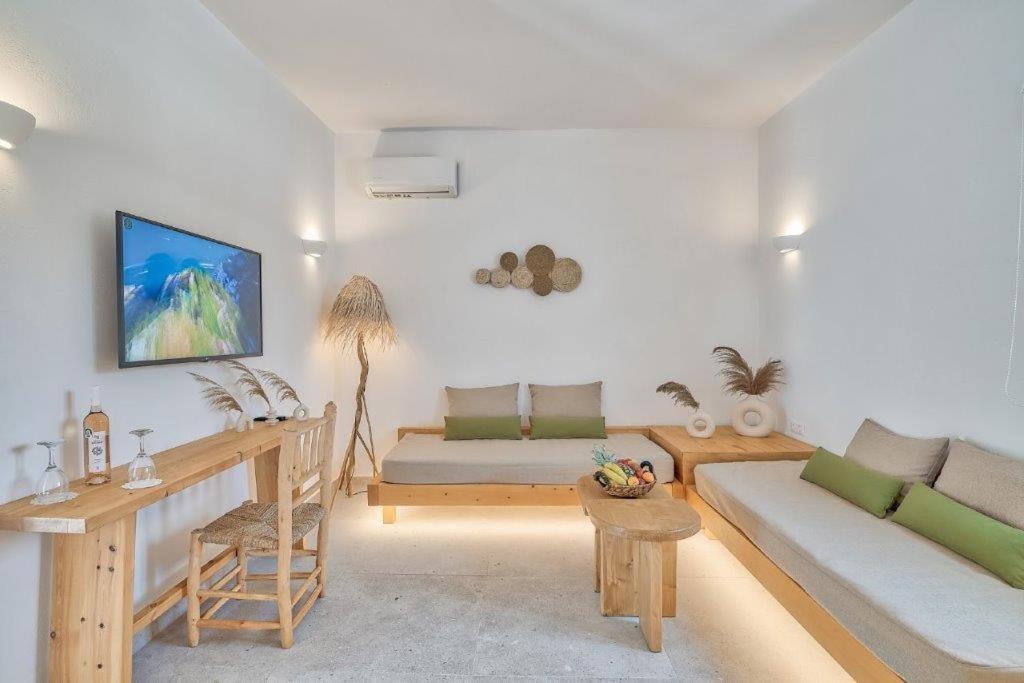 Marinatou Suites Antiparos Town Rum bild