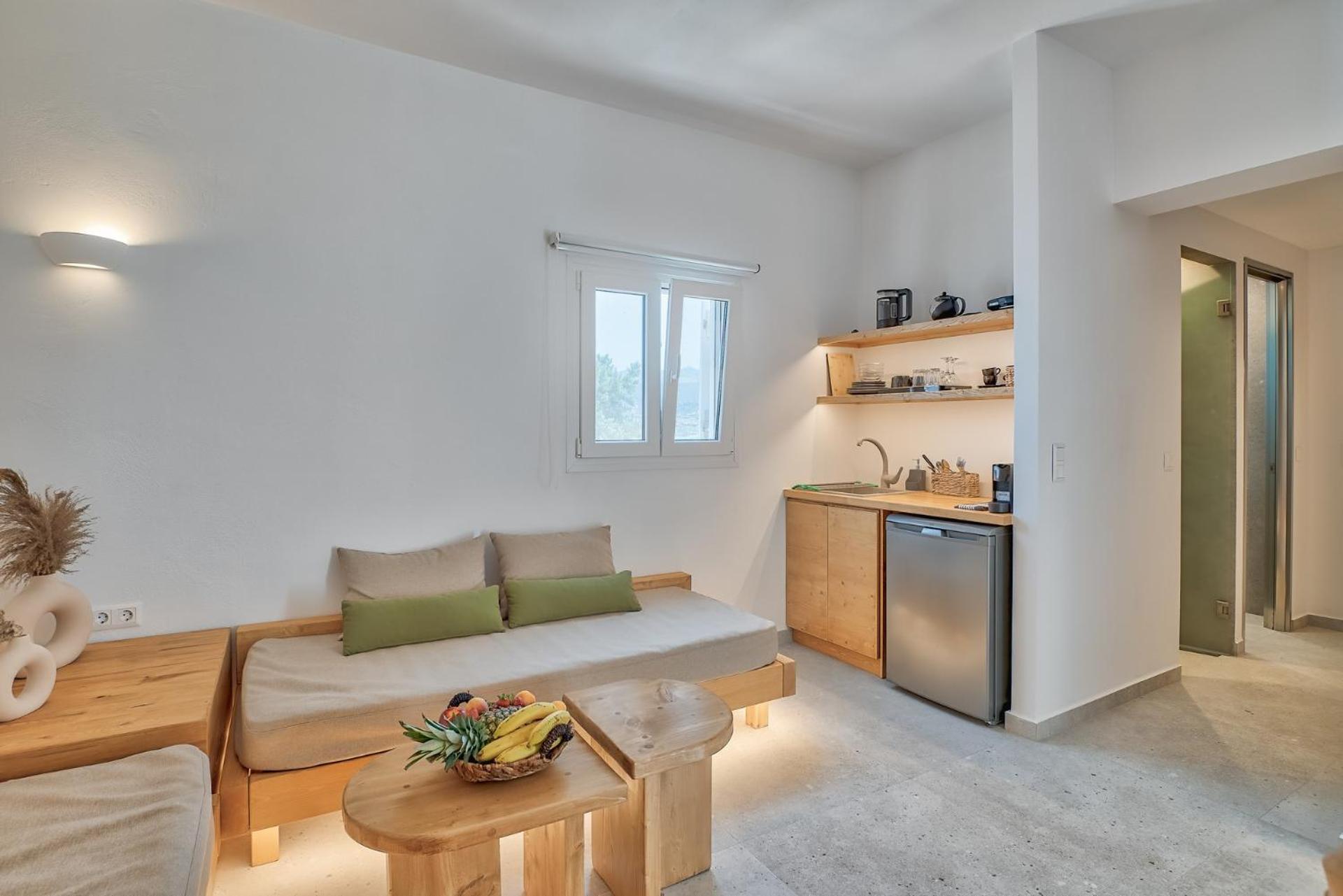 Marinatou Suites Antiparos Town Exteriör bild