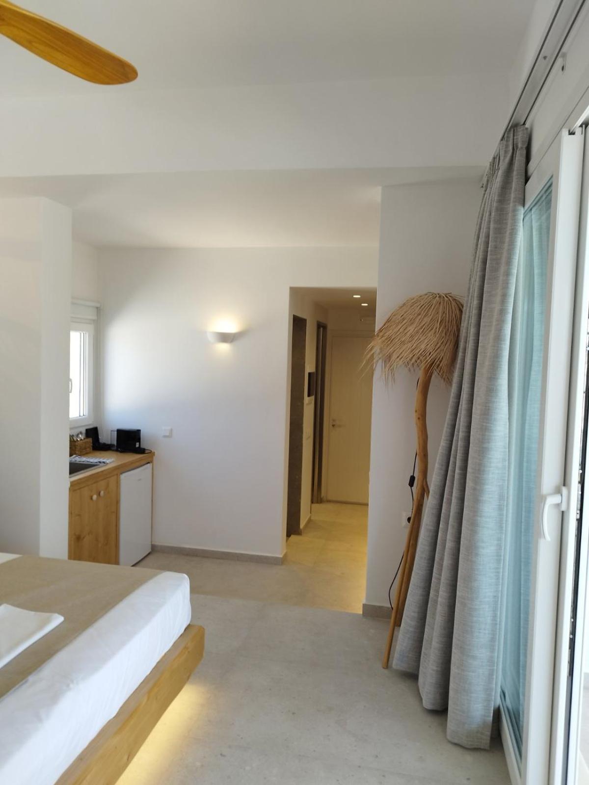 Marinatou Suites Antiparos Town Rum bild